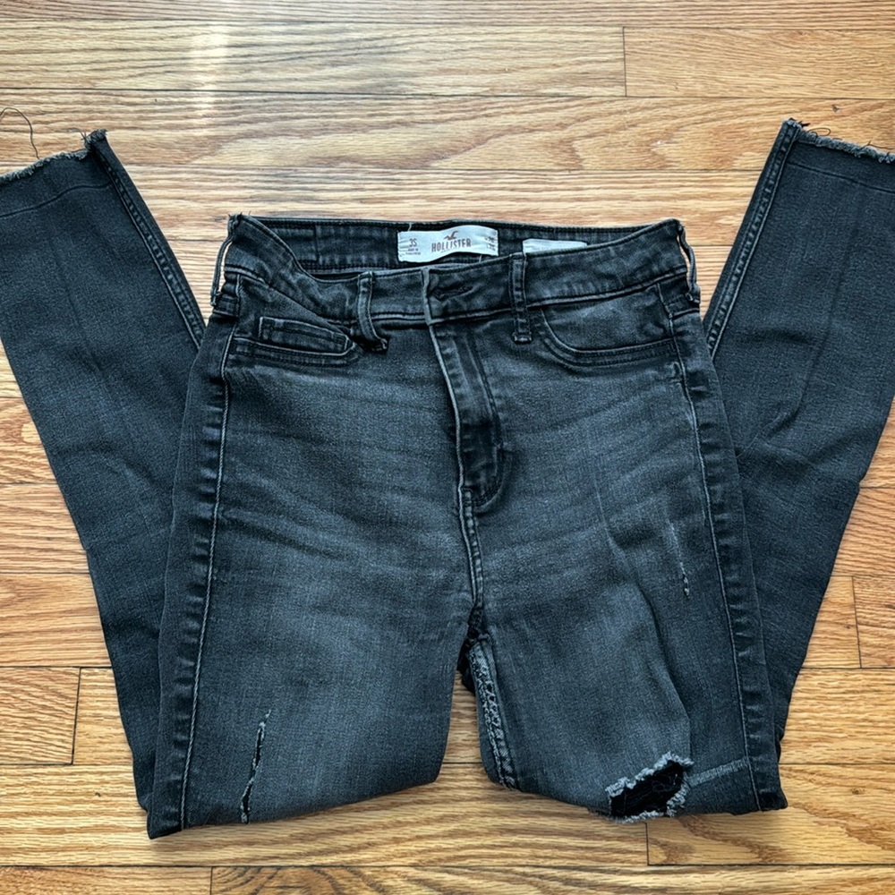 Hollister jeans